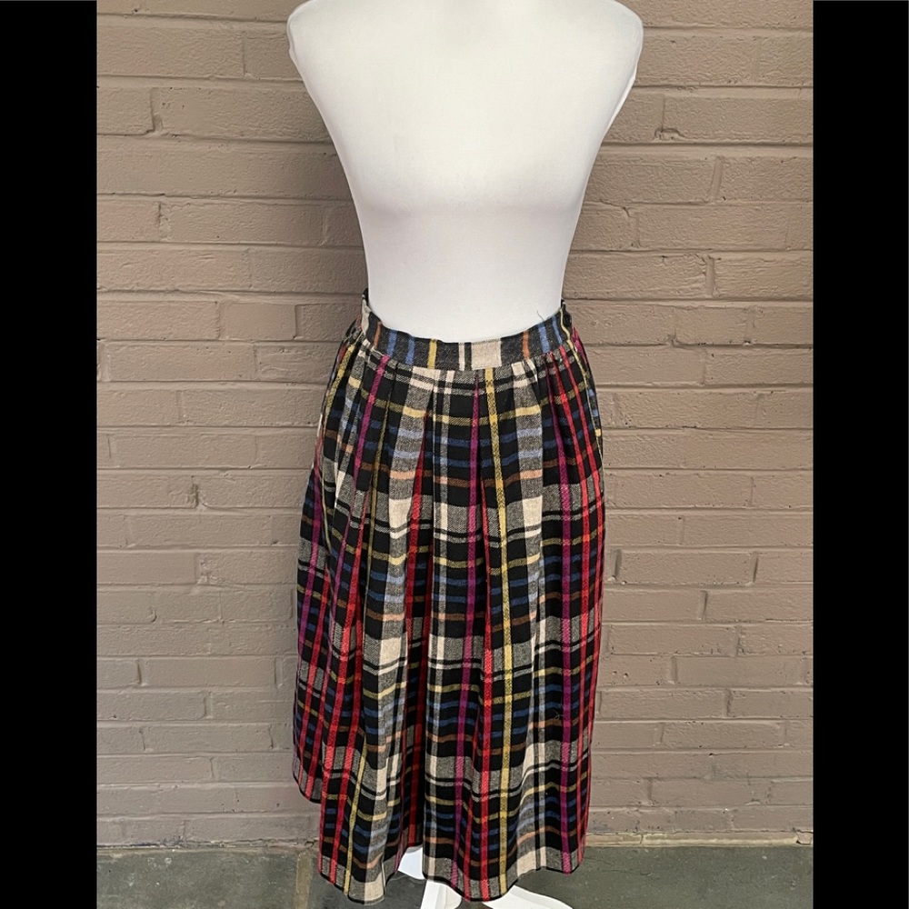 Diane Von Furstenberg Vintage plaid skirt - Picture 2 of 10
